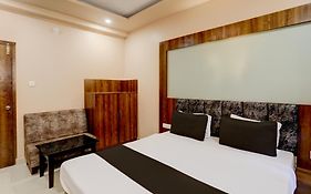 Hotel O Ruby House